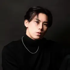 ZL7을(를) 듣고, 뮤직 비디오를 보고, 약력을 읽고, 투어 일정 등을 확인하세요!