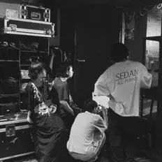 Listen to Yuragi, watch music videos, read bio, see tour dates & more!
