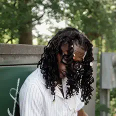 Hör dir Jaylan Baker an, schau dir Musikvideos an, lies die Biografie, finde Tourdaten und mehr!