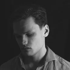 Listen to Evan Easton, watch music videos, read bio, see tour dates & more!