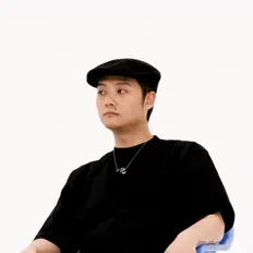 收听 地磁卡、观看音乐视频、阅读小传、查看巡演日期等 ！