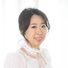 Dengarkan Aouda Leung, tonton video musik, baca bio, lihat tanggal tur & lainnya!