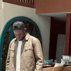 Kiddowjay dinle, müzik videolarını izle, biyografisini oku, tur tarihlerini ve daha fazlasını gör!