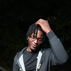 Ouça DaeBux, assista a videoclipes, leia a biografia, veja as datas das turnês e mais!