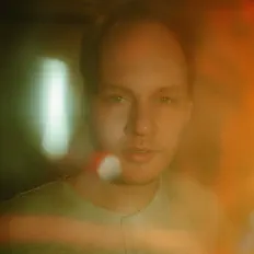 Listen to Jonas Schilling, watch music videos, read bio, see tour dates & more!