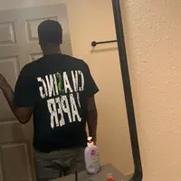 undefinedを聴いたり、ミュージックビデオを鑑賞したり、経歴やツアー日程などを確認したりしましょう！