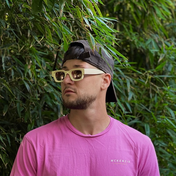 MOLEX's avatar