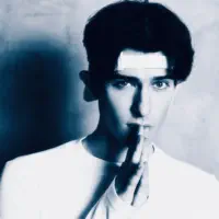 Ascolta undefined, guarda video musicali, leggi la biografia, vedi le date del tour & altro!