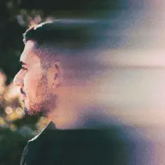 Dengarkan W:SPACE, tonton video musik, baca bio, lihat tanggal tur & lainnya!