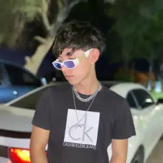 Luis Valencia을(를) 듣고, 뮤직 비디오를 보고, 약력을 읽고, 투어 일정 등을 확인하세요!