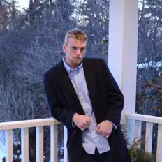 TwoJ을(를) 듣고, 뮤직 비디오를 보고, 약력을 읽고, 투어 일정 등을 확인하세요!