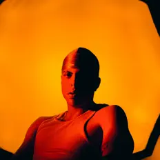 Hör dir CITRIEM an, schau dir Musikvideos an, lies die Biografie, finde Tourdaten und mehr!