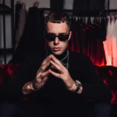 Wojtszu을(를) 듣고, 뮤직 비디오를 보고, 약력을 읽고, 투어 일정 등을 확인하세요!