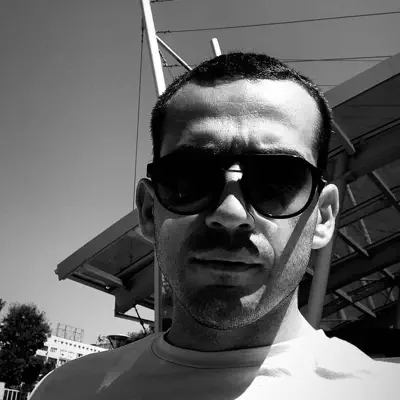 Listen to Yani Zvezdov, watch music videos, read bio, see tour dates & more!