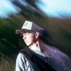 收听 Szkym、观看音乐视频、阅读小传、查看巡演日期等 ！