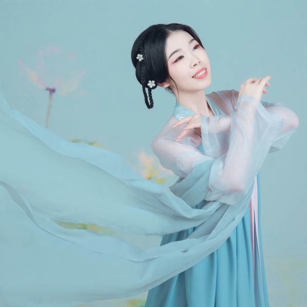 LunaLiu刘不语's avatar