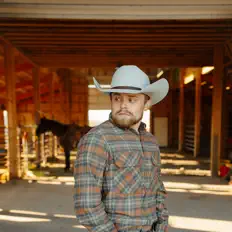 Cole Hartley सुनें, म्यूज़िक वीडियो देखें, बायो पढ़ें, दौरे की तारीखें और बहुत कुछ देखें!