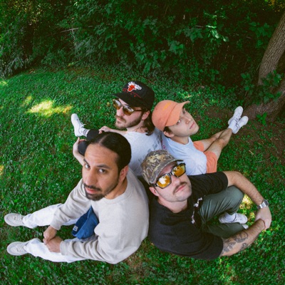 Listen to CALI JEWLS, watch music videos, read bio, see tour dates & more!