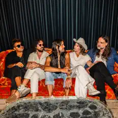 Ascolta The Bright Light Social Hour, guarda video musicali, leggi la biografia, vedi le date del tour & altro!