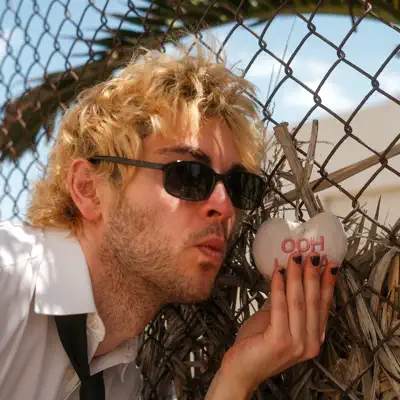 Listen to Max Rickun, watch music videos, read bio, see tour dates & more!