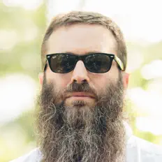 Ascolta Jamie Saft, guarda video musicali, leggi la biografia, vedi le date del tour & altro!