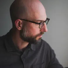 Listen to Thomas Wywrot, watch music videos, read bio, see tour dates & more!