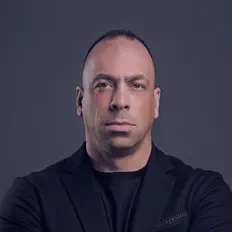 Dengarkan Gabriel Robella, tonton video musik, baca bio, lihat tanggal tur & lainnya!