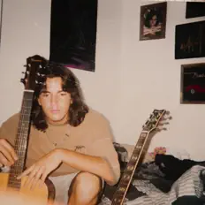 Dengarkan Shorgomoony, tonton video musik, baca bio, lihat tanggal tur & lainnya!