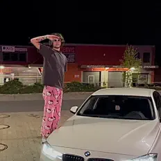 Ascolta Berry Boner, guarda video musicali, leggi la biografia, vedi le date del tour & altro!
