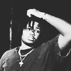 聆聽 YoungTrak!、觀看音樂影片、閱讀小傳、查看巡演日期等！