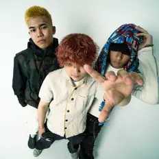 收听 LeadGravity、观看音乐视频、阅读小传、查看巡演日期等 ！