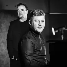 City Of God dinle, müzik videolarını izle, biyografisini oku, tur tarihlerini ve daha fazlasını gör!