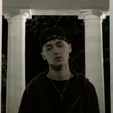 nextlemniを聴いたり、ミュージックビデオを鑑賞したり、経歴やツアー日程などを確認したりしましょう！