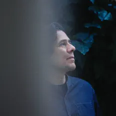 Ouça Tryfon Koutsourelis, assista a videoclipes, leia a biografia, veja as datas das turnês e mais!