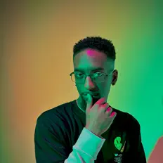 Ouça $teffy, assista a videoclipes, leia a biografia, veja as datas das turnês e mais!