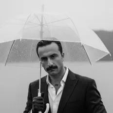 Ακούστε περιεχόμενο από Azeem, παρακολουθήστε μουσικά βίντεο, διαβάστε το βιογραφικό, δείτε ημερομηνίες περιοδείας, και πολλά ακόμη!