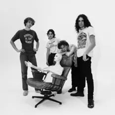 Listen to Modenél, watch music videos, read bio, see tour dates & more!