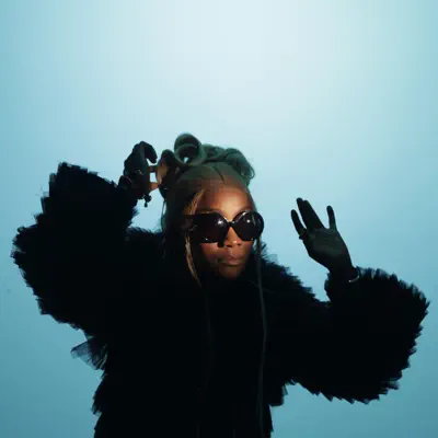 Listen to Mofe Boyo, watch music videos, read bio, see tour dates & more!