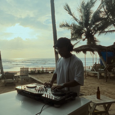 Listen to Angsu, watch music videos, read bio, see tour dates & more!
