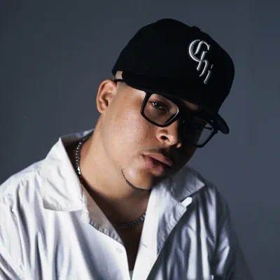 Listen to Enmanuel Richarson, watch music videos, read bio, see tour dates & more!