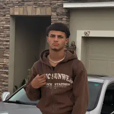 Posłuchaj wykonawcy Truejaayy, obejrzyj teledyski, przeczytaj biografię, zobacz daty tras koncertowych i nie tylko!