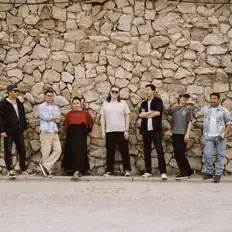 Poslechněte si interpreta Dotor Khuree, sledujte hudební videa, přečtěte si životopis, podívejte se na data turné a další informace.