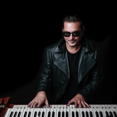 Listen to Raphael Wressnig, watch music videos, read bio, see tour dates & more!