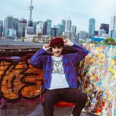 Luister naar Matthew Meyer, bekijk muziekvideo's, lees de bio, bekijk de tourdata, en meer!