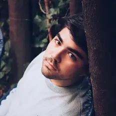 Listen to Simon Franco, watch music videos, read bio, see tour dates & more!