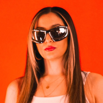 Listen to Venessa Michaels, watch music videos, read bio, see tour dates & more!