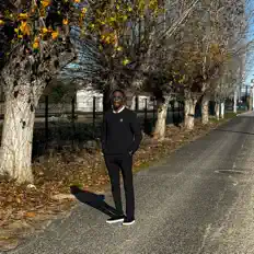 Graciano Moniz: песни, клипы, биография, даты выступлений и многое другое.