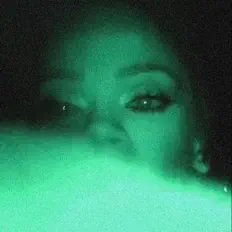 Ouve WoahAnti, vê vídeos de música, lê a biografia, vê as datas da digressão e muito mais!