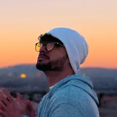 Hör dir CT Andy an, schau dir Musikvideos an, lies die Biografie, finde Tourdaten und mehr!