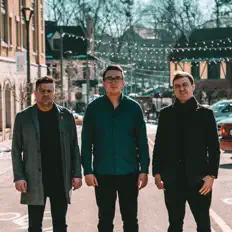 Righteous Rooster을(를) 듣고, 뮤직 비디오를 보고, 약력을 읽고, 투어 일정 등을 확인하세요!